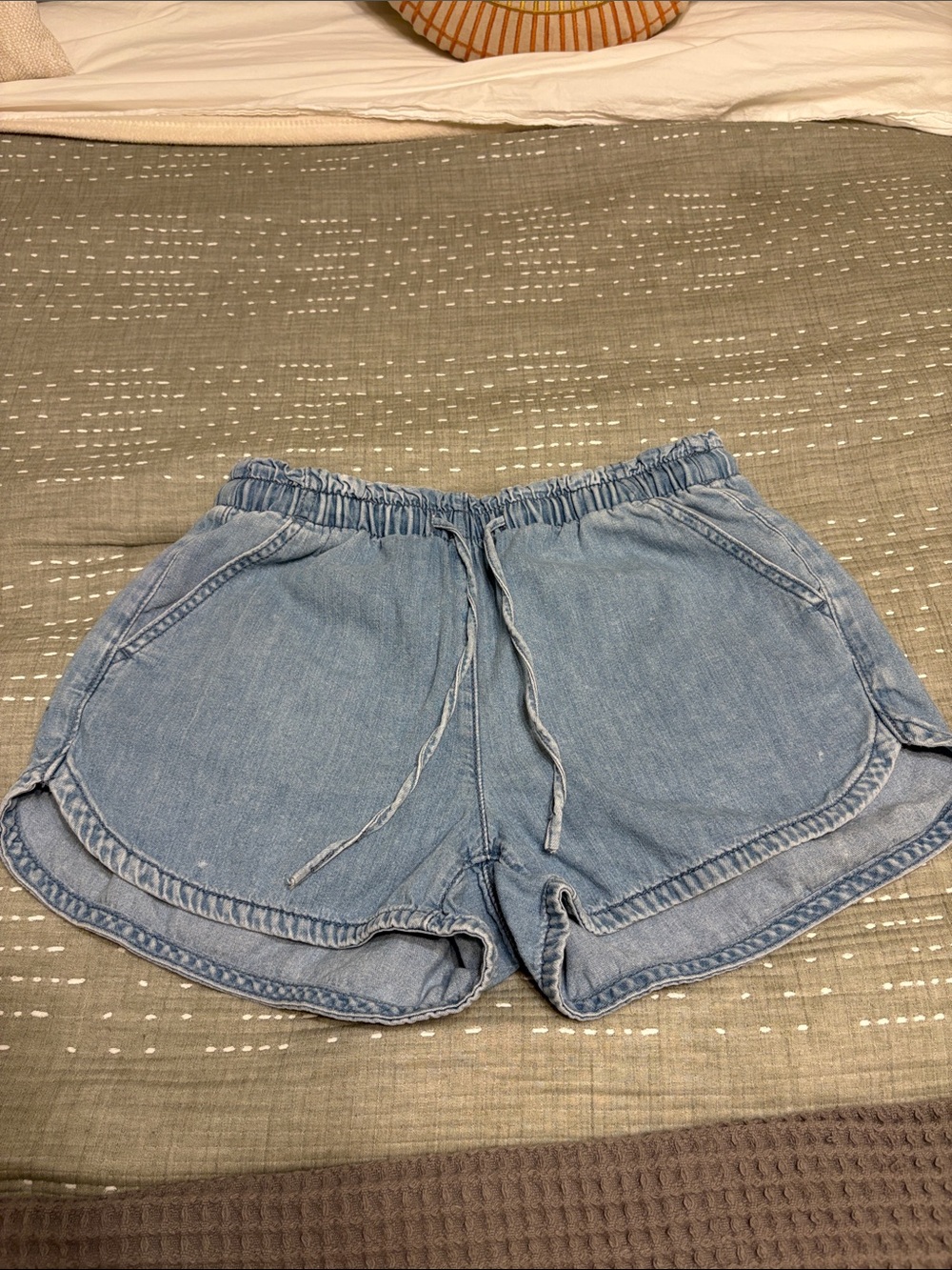 AE Women's Light Blue Denim Drawstring Shorts